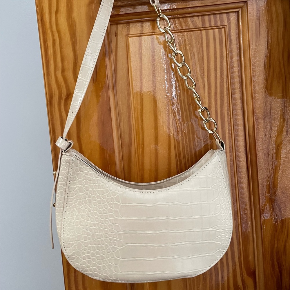 Over the shoulder, snake skin design bag